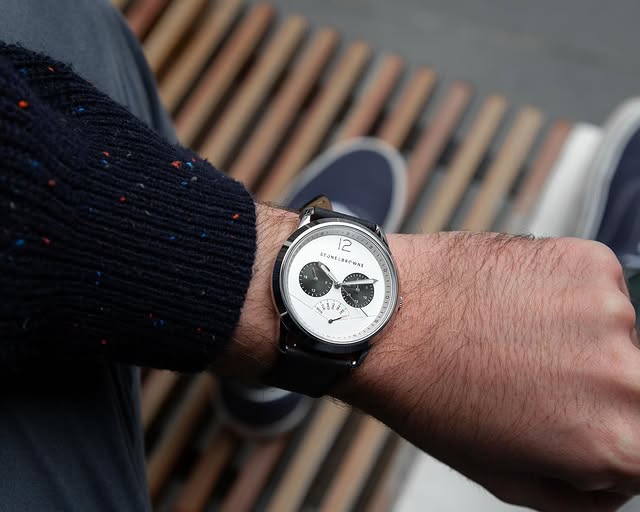 The Power of Choice: Creating Unique Styles with Stone & Browne's Interchangeable Bands